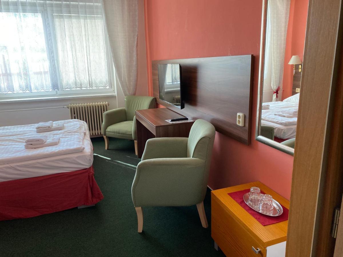 Hotel Formanka Hustopeče Eksteriør billede