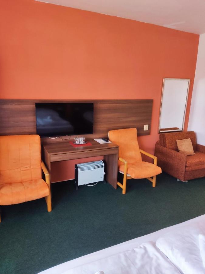 Hotel Formanka Hustopeče Eksteriør billede