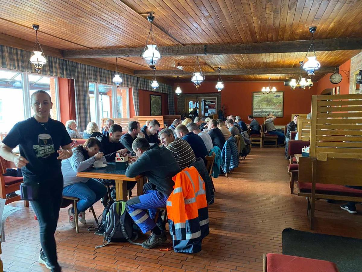 Hotel Formanka Hustopeče Eksteriør billede
