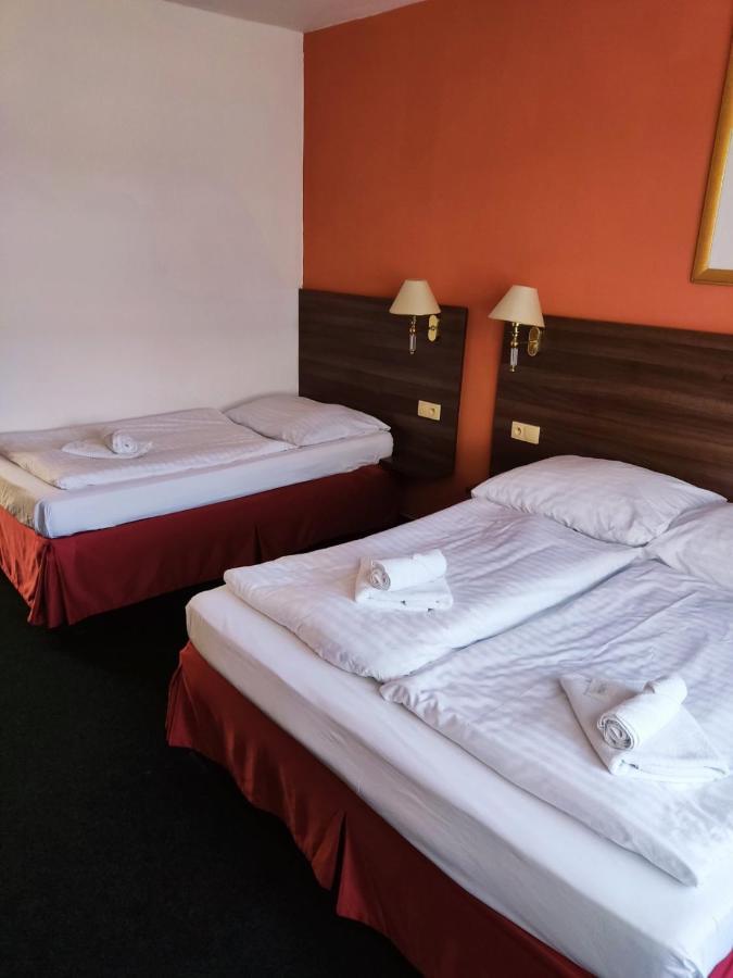Hotel Formanka Hustopeče Eksteriør billede