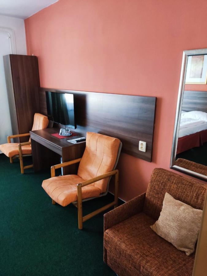 Hotel Formanka Hustopeče Eksteriør billede