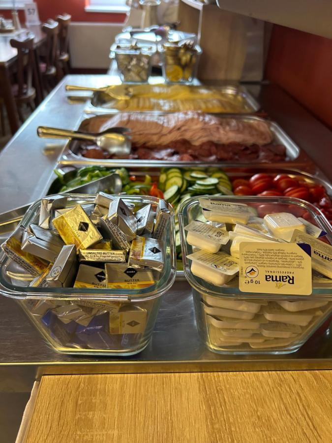 Hotel Formanka Hustopeče Eksteriør billede